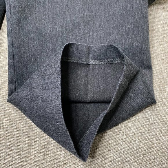 Dockers D2 Khaki Pants Men 34 x 30 Straight Fit Gray Flat Front Office Business - Picture 11 of 16